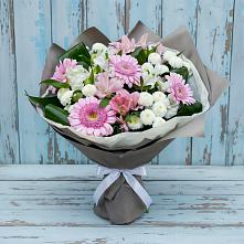 Букет цветов из:  Герберы, Альстромерии и Хризантемы в Сусанино