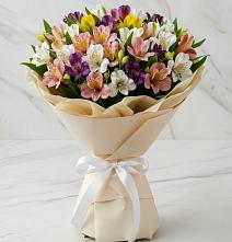 Букет цветов из:  Альстромерии #REPLACE_PRED# Сусанино
