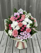 Букет цветов из:  Альстромерии, Гвоздики, Розы и Хризантемы в Сусанино