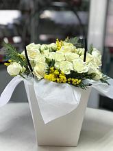 Цветочная композиция из Розы  в Сусанино