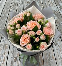Букет цветов из:  Розы в Сусанино