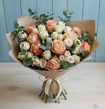 Букет цветов из:  Альстромерии и Розы #REPLACE_PRED# Сусанино